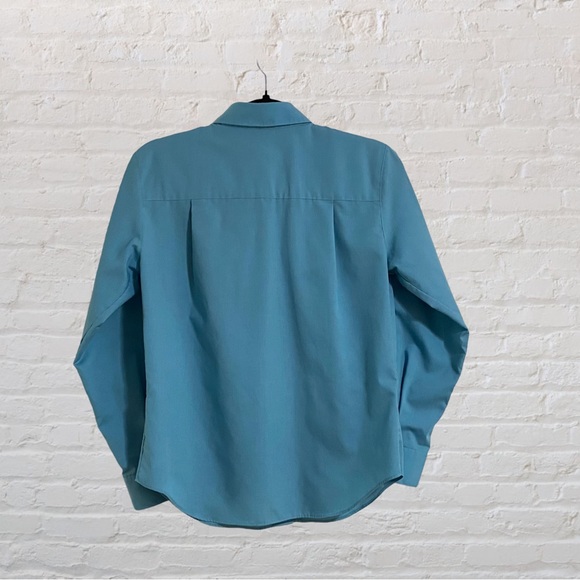 FOXCROFT Wrinkle Free Button Down Shirt - Steel Blue - Ladies Size 4P - Picture 2 of 4